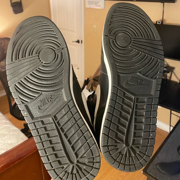 Nike Air Jordan 1 Yin Yang (black and white) - Picture 2 of 6